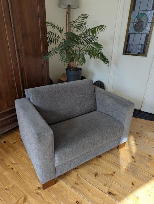 Loveseat/bankje/fauteuil merk Montèl, Huis en Inrichting, Banken | Sofa's en Chaises Longues, Zo goed als nieuw, Tweepersoons