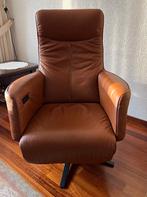 Elegante Twice Sta op stoel / relax fauteuil van Twice  ZGAN, Huis en Inrichting, Fauteuils, Ophalen of Verzenden, Zo goed als nieuw