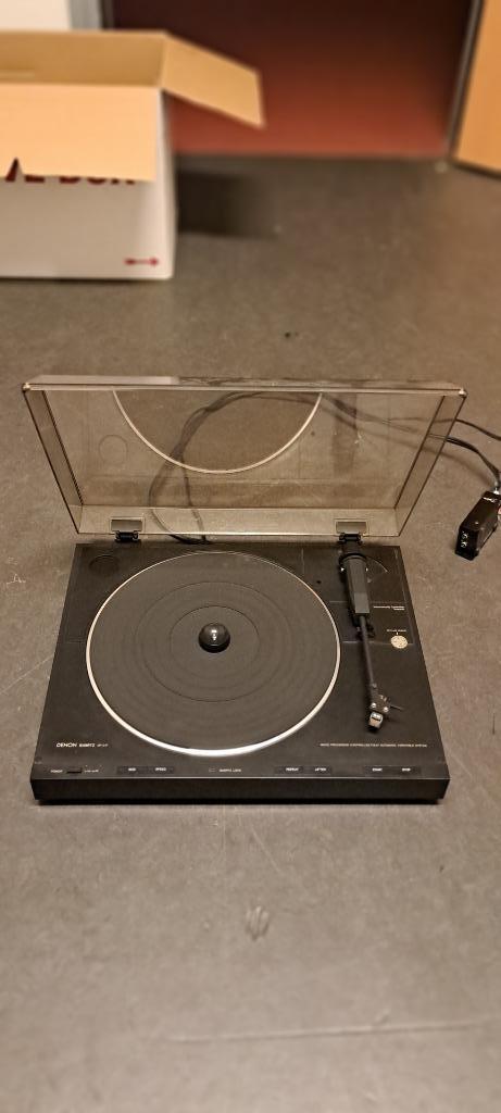 Platenspeler Denon DP-21F Quartz direct-drive draaitafel, Audio, Tv en Foto, Platenspelers, Zo goed als nieuw, Platenspeler, Overige merken