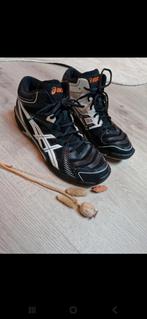 Korfbalschoenen zaal asics, Sport en Fitness, Korfbal, Ophalen of Verzenden, Gebruikt, Schoenen
