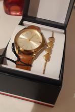 Tommy Hilfiger horloge en armband, Ophalen of Verzenden, Zo goed als nieuw, Staal, Overige merken