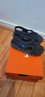 Nike Slipper Maat 23,5 - Zo Goed Als Nieuw!, Jongen of Meisje, Schoenen, Ophalen of Verzenden, Zo goed als nieuw