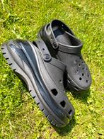 Classic Mega Crush Clog crocs 41/42, Kleding | Dames, Schoenen, Ophalen of Verzenden, Zo goed als nieuw, Crocs, Instappers