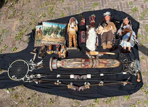 Diverse indianen beelden, pijl en boog, poppen etc, Verzamelen, Beelden en Beeldjes, Zo goed als nieuw, Ophalen of Verzenden