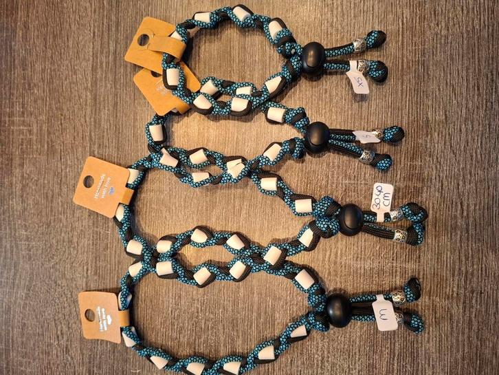 Anti-tekenband - vlooienband voor hond en kat 18-28cm, Dieren en Toebehoren, Hondenhalsbanden en Penningen, Nieuw, Handgemaakt