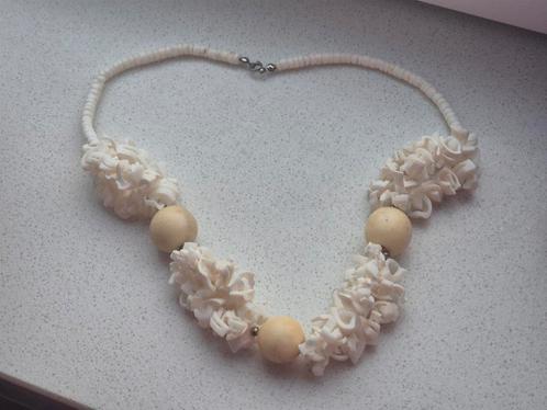 Vintage ketting van schelpen, Sieraden, Tassen en Uiterlijk, Kettingen, Overige materialen, Ophalen of Verzenden