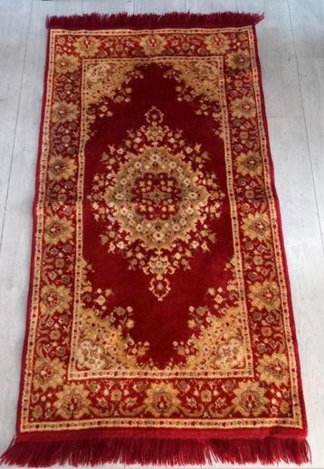 Fraaie vloerkleed tapijt  beschikbaar voor biedingen