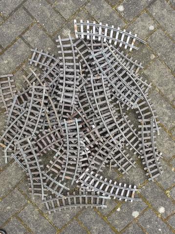 LGB 40 bochten R1 (artnr 1100/11000) 25 euro beschikbaar voor biedingen