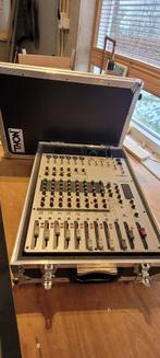 Yamaha Mengpaneel MW12CX USB in flightcase, Muziek en Instrumenten, Ophalen, Gebruikt, 10 tot 20 kanalen, Microfooningang