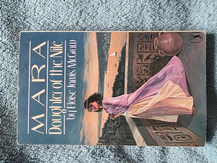 Eloise Jarvis McGraw - Mara, Daughter of the Nile, Boeken, Thrillers, Zo goed als nieuw, Ophalen of Verzenden