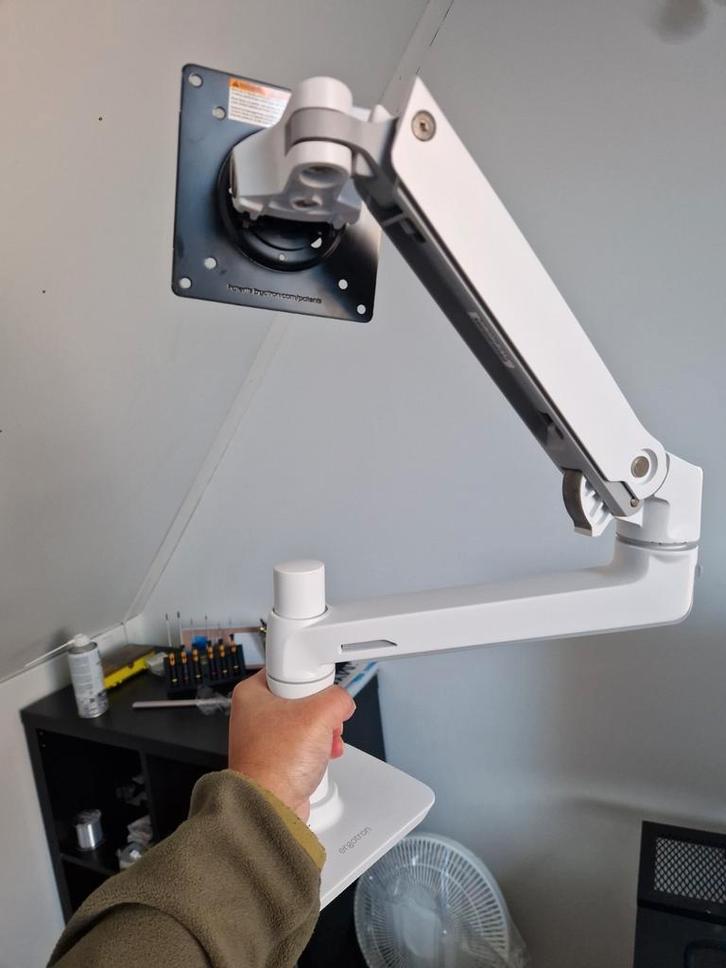 Ergotron LX Series 45-608-216 monitorarm, Computers en Software, Monitoren, Zo goed als nieuw, 60 Hz of minder, Overige typen