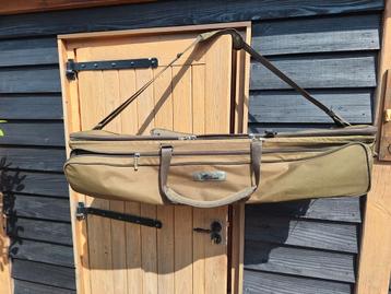 Nash Dwarf 3 rod carry systemen, mooie foudraal, zie foto's! beschikbaar voor biedingen