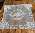 Kanten kleedje, Antiek en Kunst, Ophalen of Verzenden