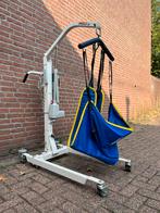Elektrische lift voor patiëntoverdracht, Ophalen, Gebruikt, Elektrische rolstoel