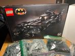 Lego Batmobile 76139 - compleet met stickers, Kinderen en Baby's, Speelgoed | Duplo en Lego, Ophalen of Verzenden, Zo goed als nieuw