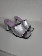 Muiltjes van Nubikk maat 39, Ophalen of Verzenden, Zo goed als nieuw, Overige kleuren, Sandalen of Muiltjes