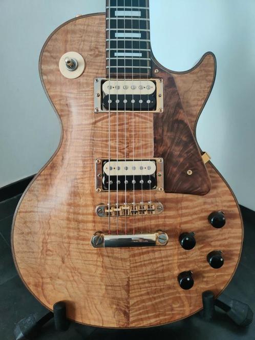 Mercwilly Les Paul custom #5 (walnut/maple), Muziek en Instrumenten, Snaarinstrumenten | Gitaren | Elektrisch, Zo goed als nieuw
