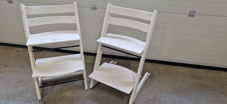 2 Witte STOKKE Tripp Trapp kinderstoel (triptrap / trip trap, Kinderen en Baby's, Kinderstoelen, Zo goed als nieuw, Meegroeistoel