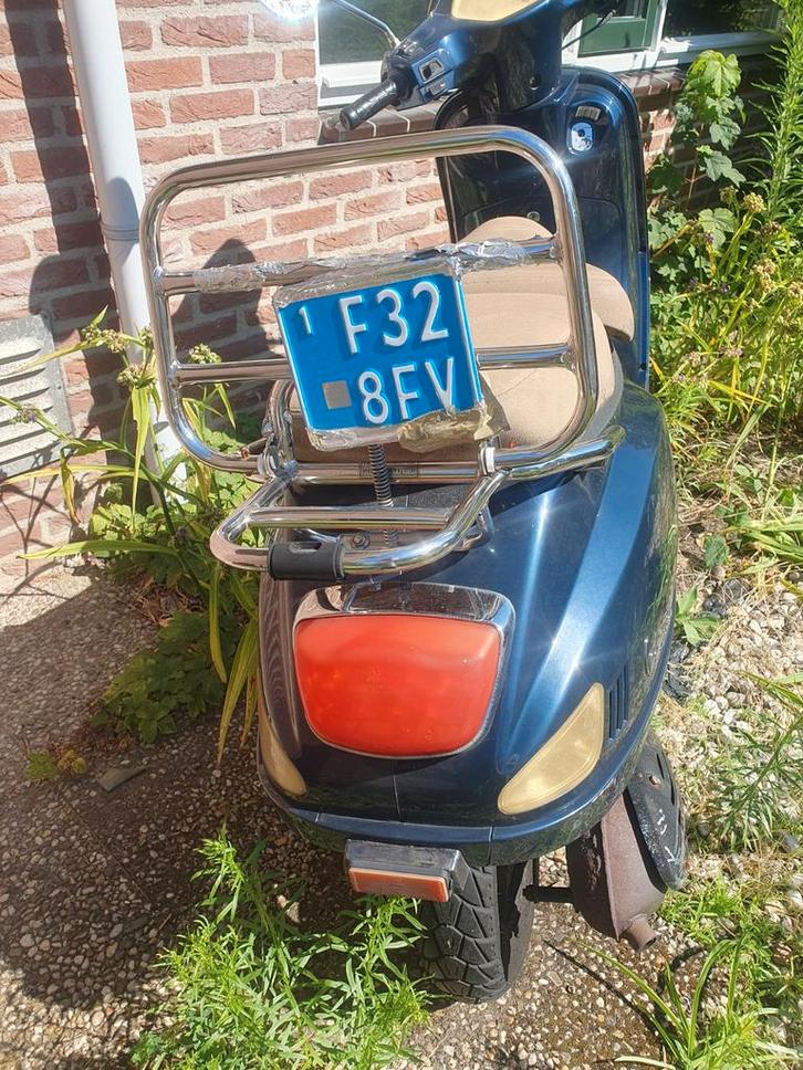 Geray scooter, Tickets en Kaartjes, Kortingen en Cadeaubonnen, Eén persoon, Cadeaubon