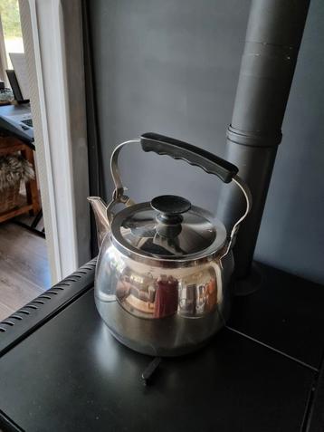 Mooie Grote Vintage Fluitketel 2 L beschikbaar voor biedingen