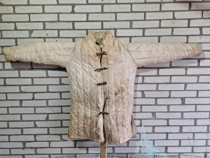 Gambeson (mt L), Wambuis voor re-enactment of LARP, Hobby en Vrije tijd, Kostuums, Theaterbenodigdheden en LARP, Gebruikt, Ophalen of Verzenden
