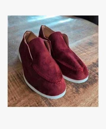 Nieuwe loafers maat 43, bordeaux rood. beschikbaar voor biedingen