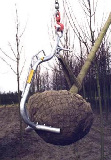 Bomen kluit haak zo goed als nieuw beschikbaar voor biedingen