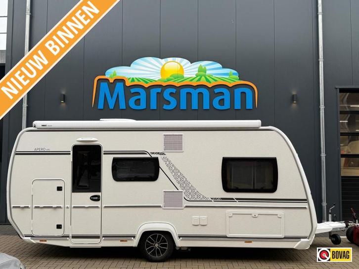 Fendt Apero 495 SKM Zeer compleet!, Caravans en Kamperen, Caravans, tot en met 5, Treinzit, Fendt, Dwarsbed, Dwars-stapelbed, Overige typen