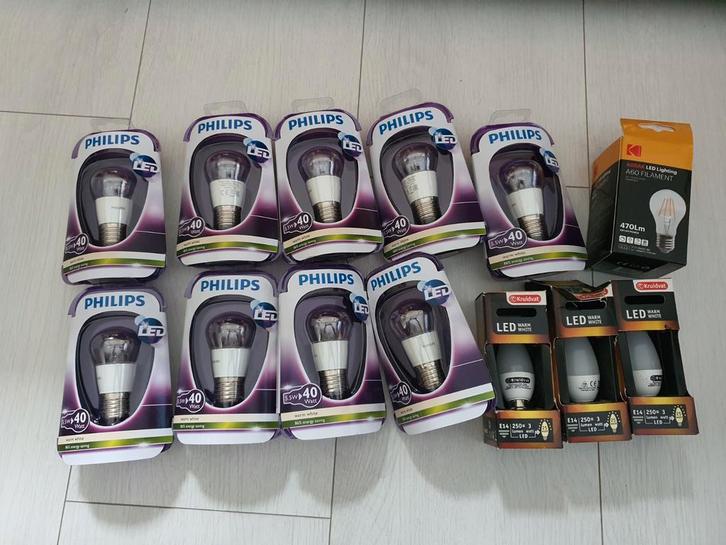 Led lampen nieuw in doos, Huis en Inrichting, Lampen | Losse lampen, Nieuw, Led-lamp, Minder dan 30 watt, E27 (groot), Ophalen