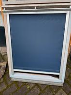 Velux zonwering 78x98 blauw 2x, Doe-het-zelf en Verbouw, Ophalen, Gebruikt, Minder dan 80 cm, Dakraam