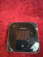Netgear Nighthawk MR2100 MIFI Router, Ophalen of Verzenden, Gebruikt, Router met modem