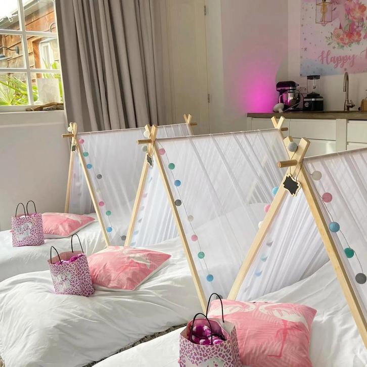 Slaapfeestje, Hobby en Vrije tijd, Feestartikelen | Verhuur, Zo goed als nieuw, Ophalen