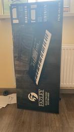 Fazley Keyboard FKB-180-BK in zeer goede staat, Muziek en Instrumenten, Keyboards, Overige merken, Zo goed als nieuw, Met standaard