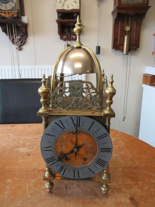 Oer 10394 grote ANTIEKE lantaarn tafelklok, Antiek en Kunst, Antiek | Klokken, Ophalen
