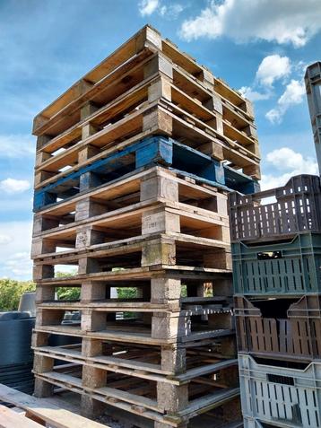 Blokpallets 100x120 cm beschikbaar voor biedingen
