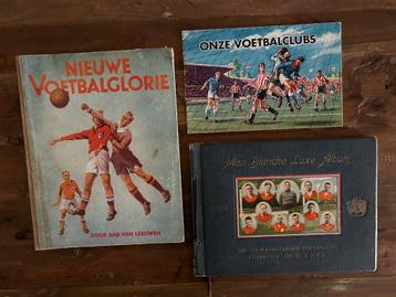 Oude verzamelboekjes 1931/32, 1936 en 1959 allen compleet!!! beschikbaar voor biedingen