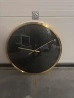 Mooie grote wandklok van Zuiver, Huis en Inrichting, Woonaccessoires | Klokken, Ophalen, Zo goed als nieuw, Wandklok