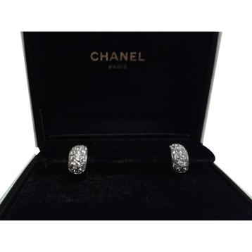 Chanel - Full set oorbellen witgoud met pavé diamanten -ZGAN beschikbaar voor biedingen