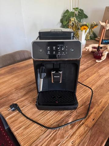 Philips Series 2200 Fully Automatic Espresso Machine beschikbaar voor biedingen
