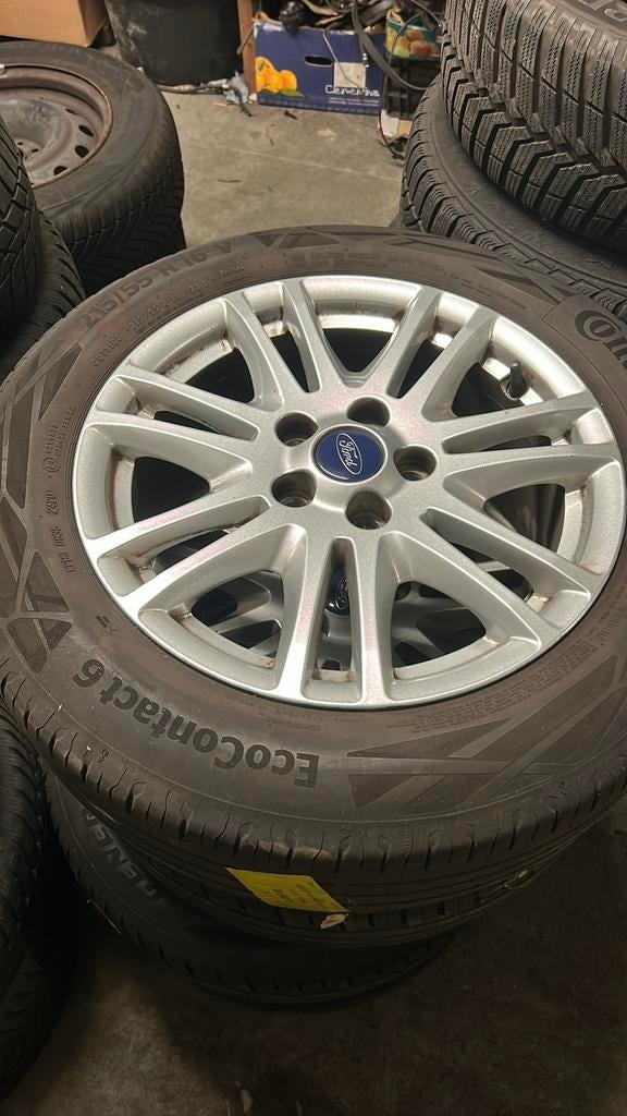 Ford velg met winterband, Ophalen