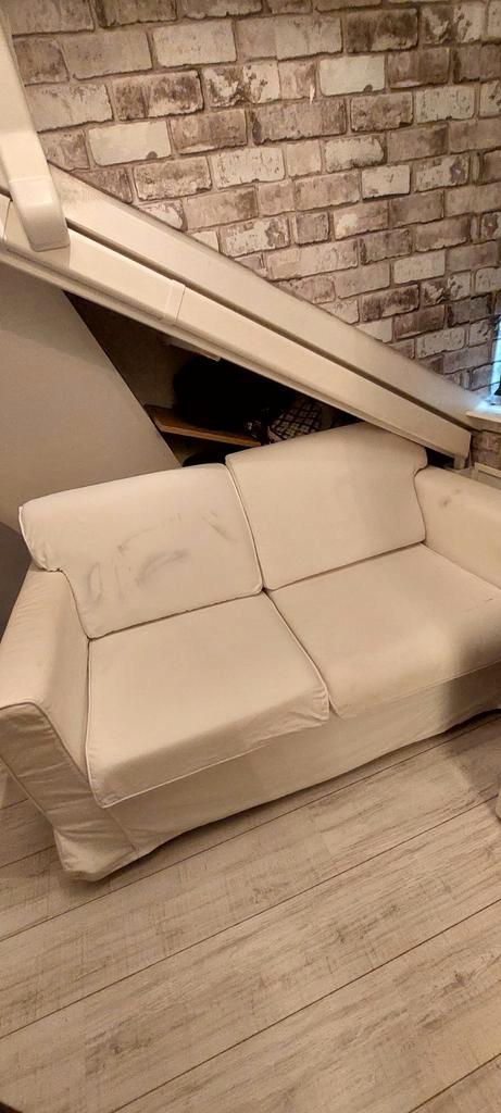 Ikea bankje wit met losse kussens, Huis en Inrichting, Banken | Sofa's en Chaises Longues, Gebruikt, Tweepersoons, Minder dan 150 cm