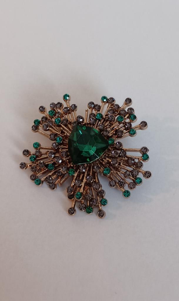 Bloem broche, Sieraden, Tassen en Uiterlijk, Broches, Nieuw, Overige materialen, Overige kleuren, 4 tot 7 cm, Met strass, Ophalen of Verzenden