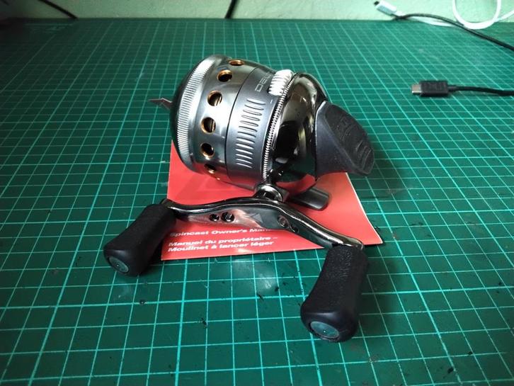 Zebco spin spinmolen, Watersport en Boten, Hengelsport | Algemeen, Zo goed als nieuw, Molen, Ophalen of Verzenden