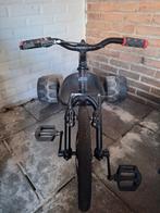 Madd Gear Drift Trike, Fietsen en Brommers, Fietsen | Jongens, Ophalen, Gebruikt, Madd Gear Drift Trike, Handrem