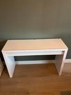 IKEA Malm Toilettafel / Bureau, Huis en Inrichting, Bureaus, Ophalen of Verzenden, Gebruikt, Bureau