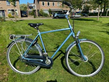 Nette Batavus Fuego 7, frame 57cm, 7 versnellingen beschikbaar voor biedingen
