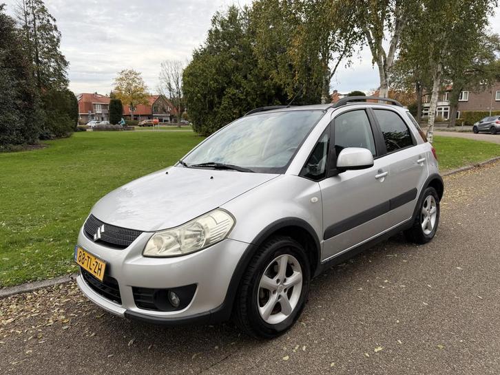 Suzuki SX4 1.6 4Grip Exclusive 4wd, 4x4, NIEUWE APK BIJ AFLE, Auto's, Suzuki, Bedrijf, Te koop, SX4, 4x4, ABS, Airbags, Airconditioning