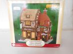 Lemax 65382 Tudor Post Office  K6-2, Ophalen of Verzenden, Zo goed als nieuw