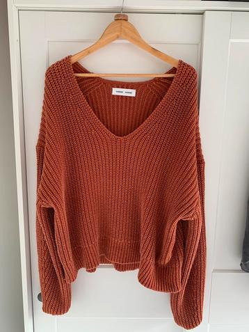 Samsoe Samsoe trui rood terracotta maat M beschikbaar voor biedingen