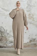 Beige gebreide jurk - one size tot maat 48, Beige, Maat 46/48 (XL) of groter, Nieuw, Ophalen of Verzenden